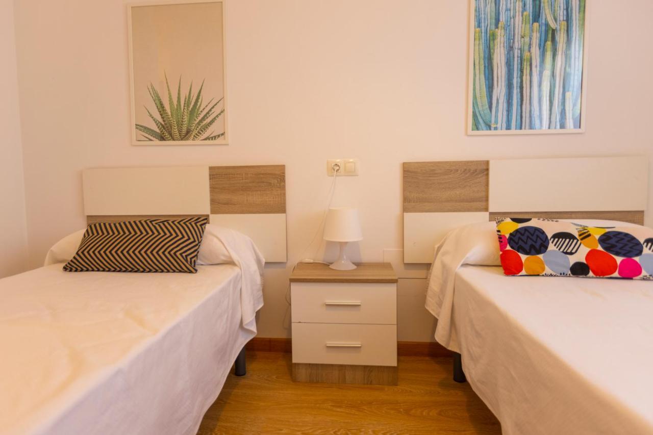 Apartagal-Playa De Llas, Foz Exterior photo